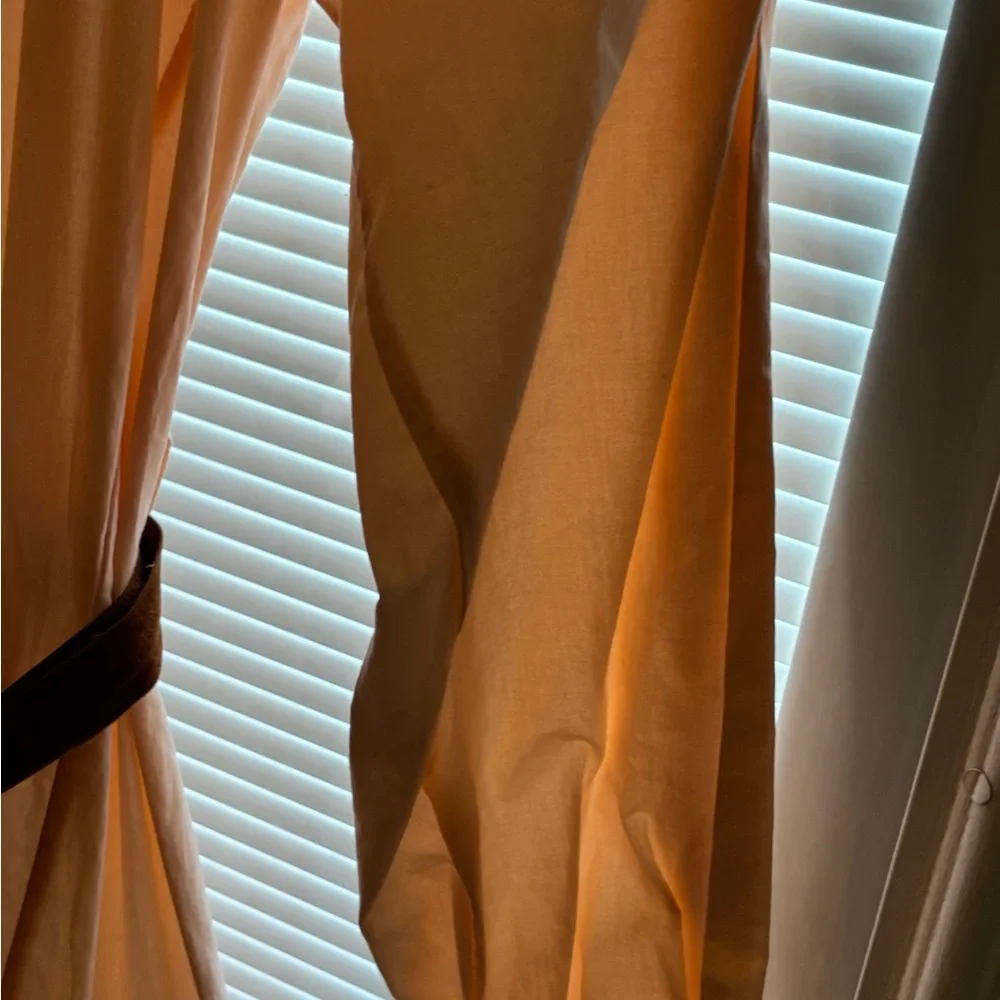Italian Chic Peach Cotton Midi Dress with Brown Suede Belt
Like Anthropologie - Picture 9 of 11